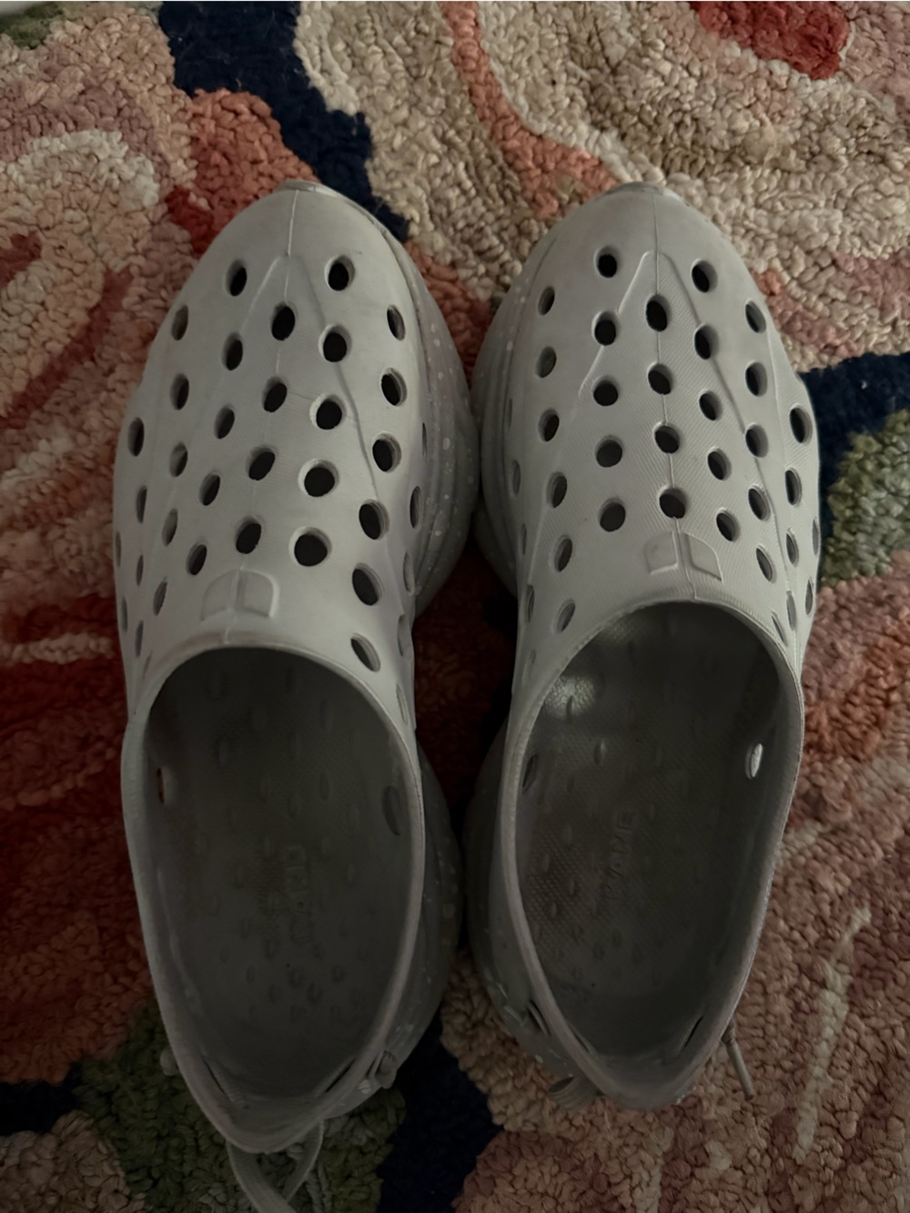 KANES FOOTWEAR